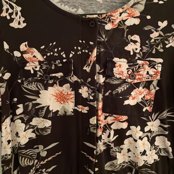 Super cute Dex jumpsuit - Picture 2 of 2